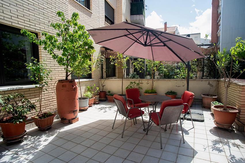 Un Jardin En La Ciudad Gran Piso Y Super Terraza En El Centro By Apartamentos لوغرونيو المظهر الخارجي الصورة